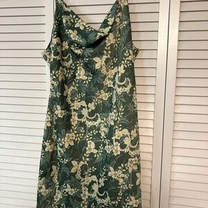 Urban Outfitters Green Floral Midi Dress